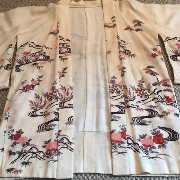 HP! Genuine Japanese silk kimono wearable art - Picture 5 of 8